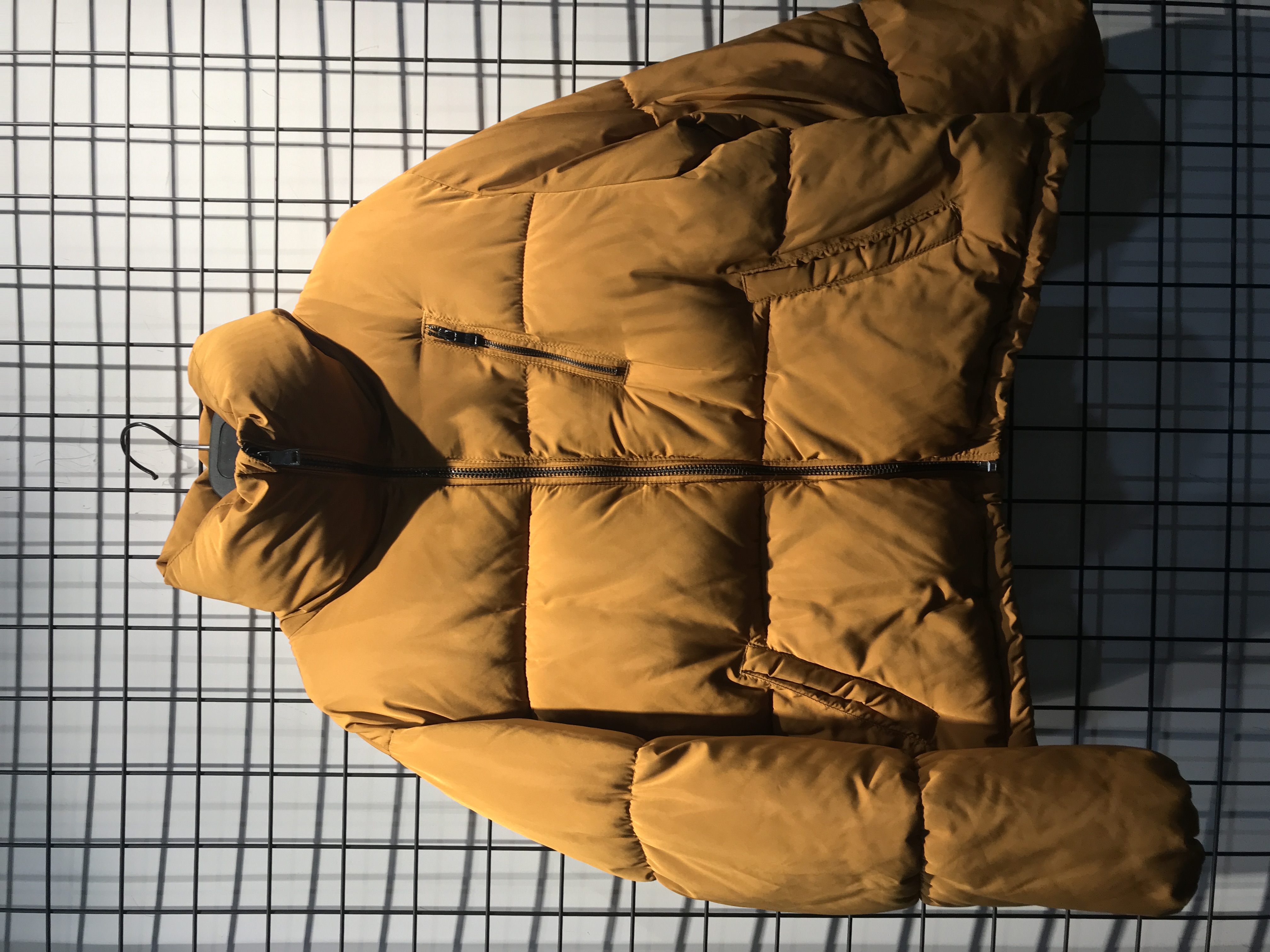 Ladie's puffer jacket  ID009